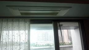 アクアタワー/天井埋め込み（天井カセット）の分解洗浄・高圧クリーニング1